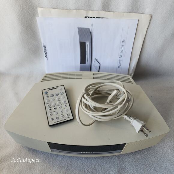 Bose Wave Music System CD Player AM/FM Radio w remote - Picture 6 of 10